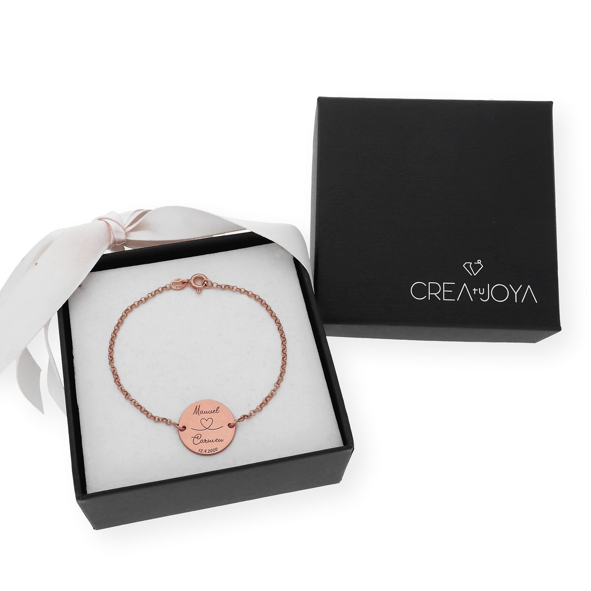 Pulsera Dije Nara Corazón con Nombres y fecha en Plata 925 con Baño de Oro 18k