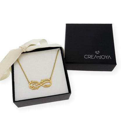 Colgante Infinito Cyrilla Cuatro Nombres en Plata 925 con Baño de Oro 18k