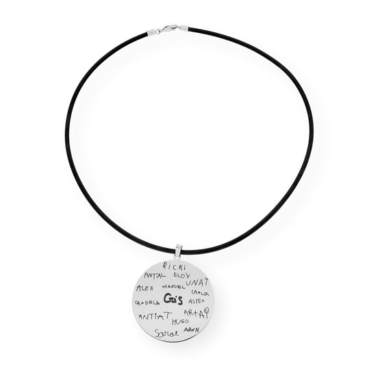 Colgante Redondo con Nombres en Plata 925