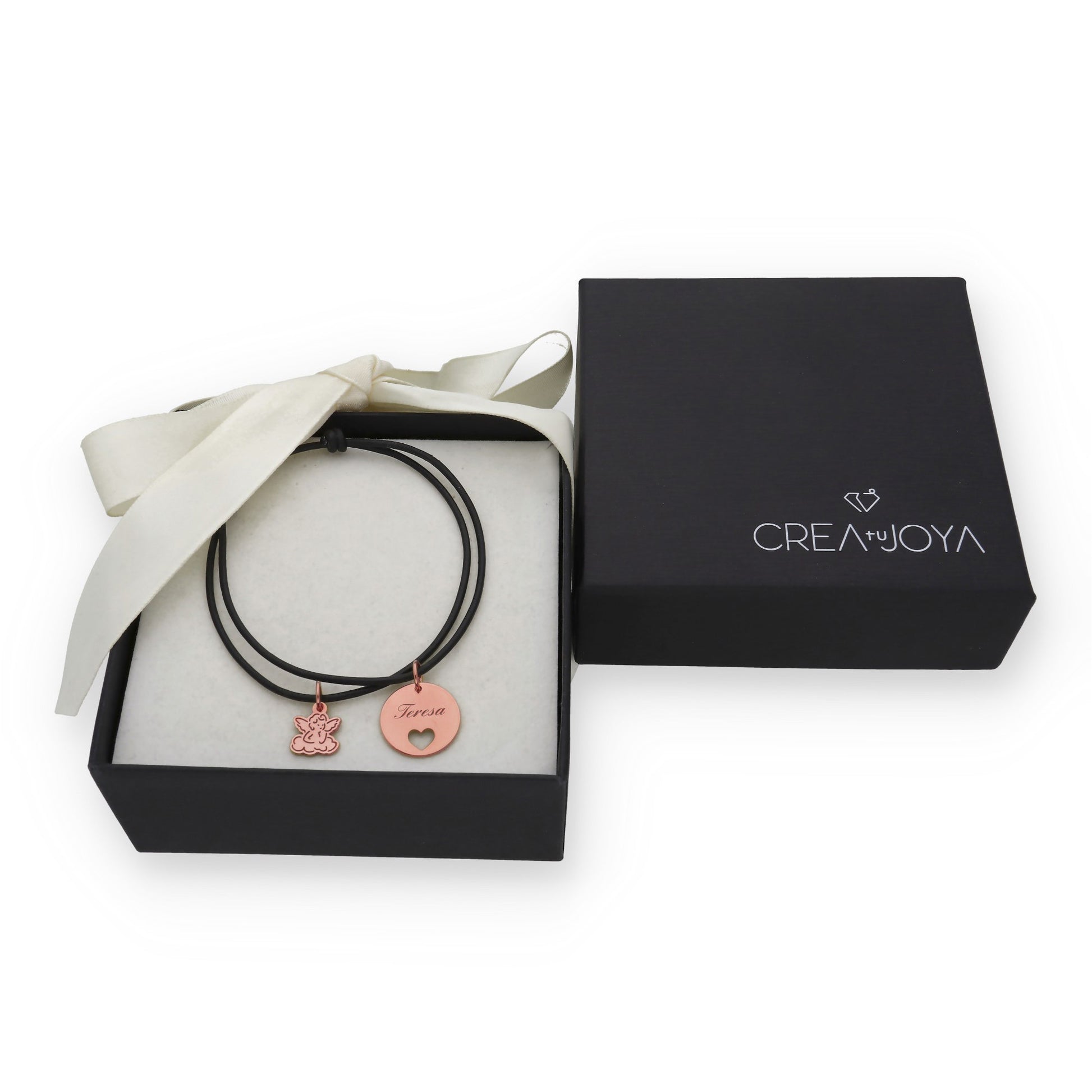 Pulsera Angelito macramé dije con nombre en Plata de Ley 925 y baño Oro rosa 18k