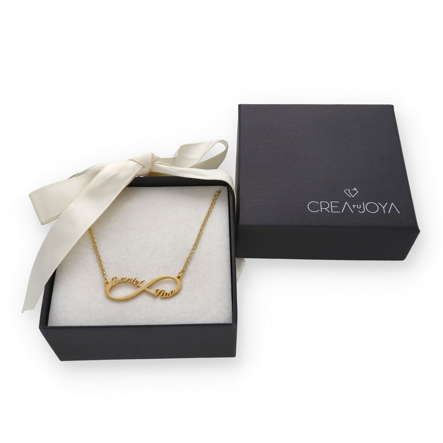 Colgante Infinito con Nombres de Plata 925 y baño Oro 18k