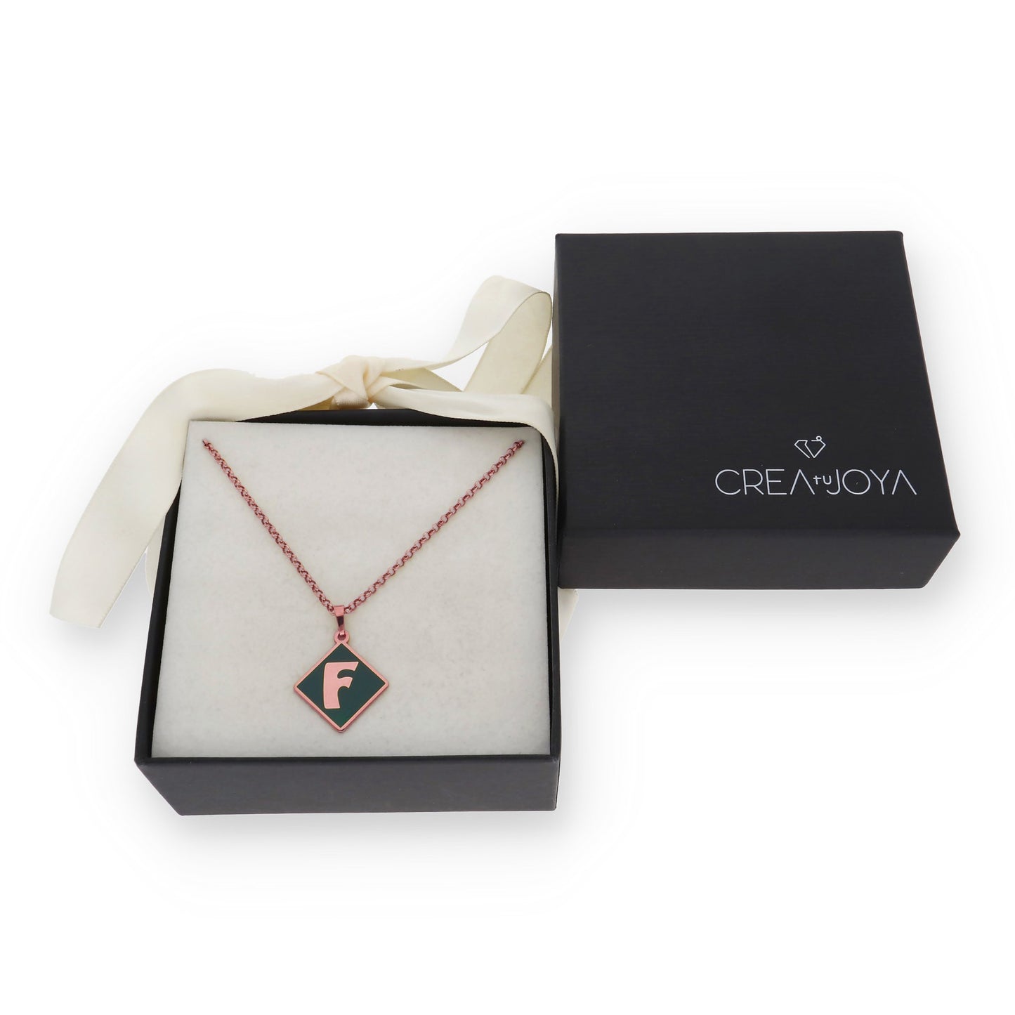 Colgante Olivia en color e Inicial en Plata de ley 925 y baño Oro rosa 18k