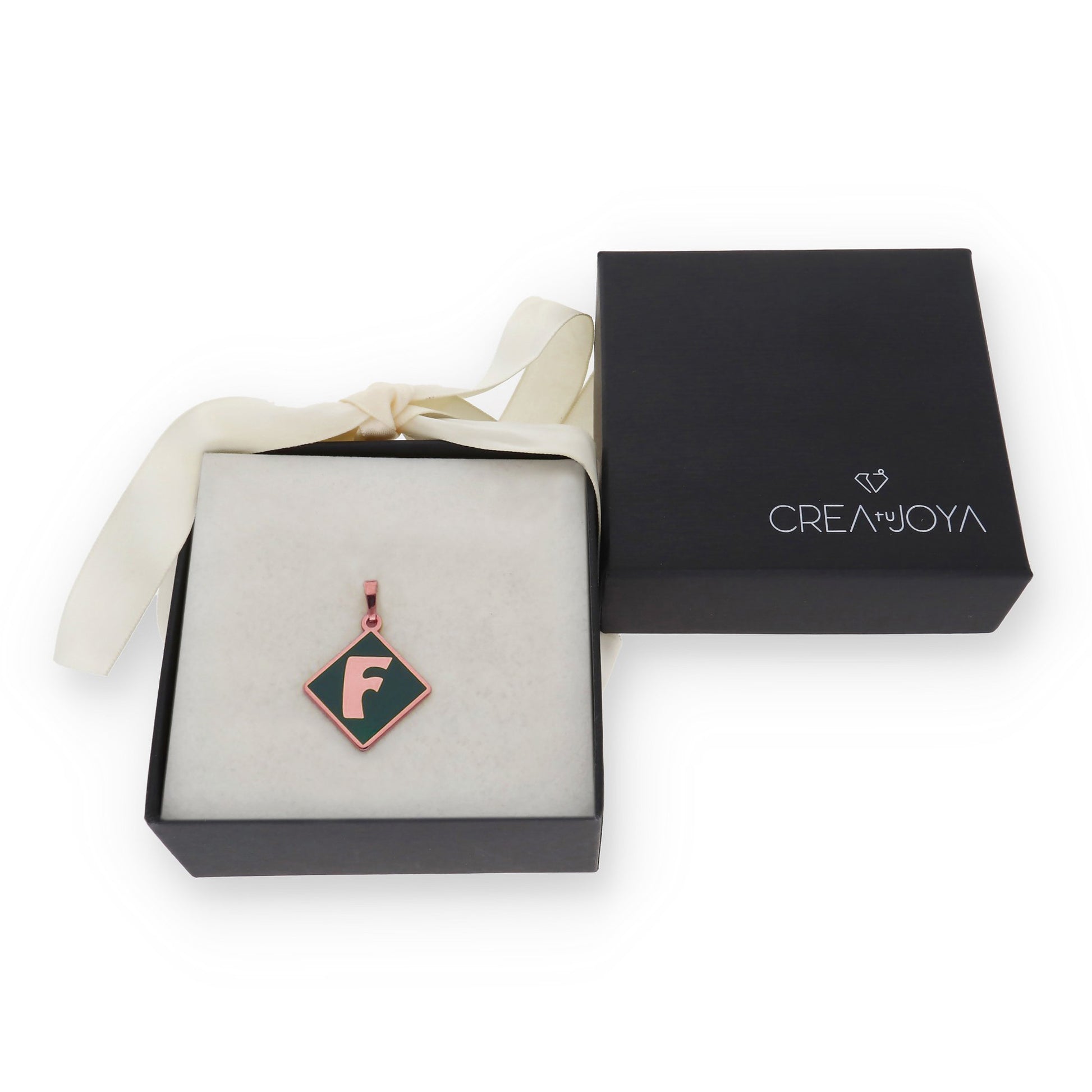 Colgante Olivia en color e Inicial en Plata de ley 925 y baño Oro rosa 18k