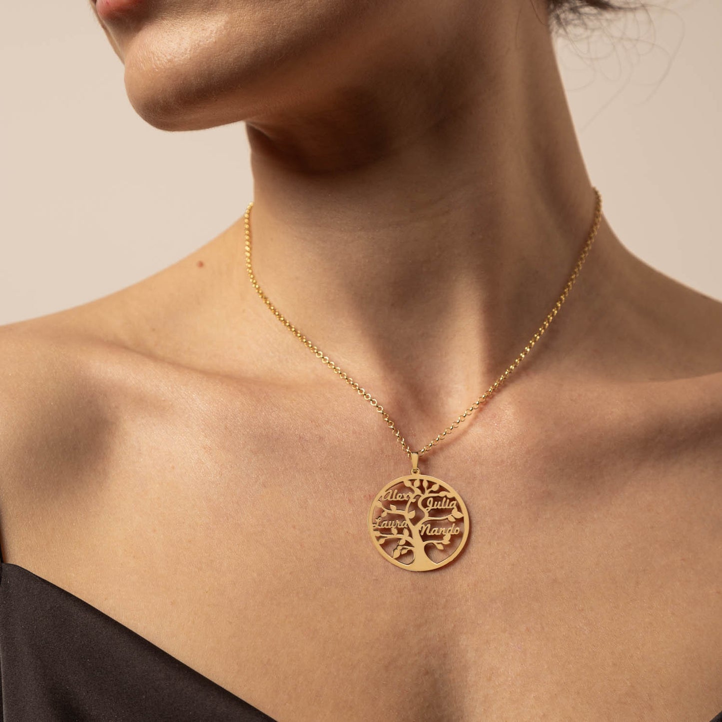Colgante Árbol de la vida con nombres en Plata de Ley 925 y baño Oro 18k