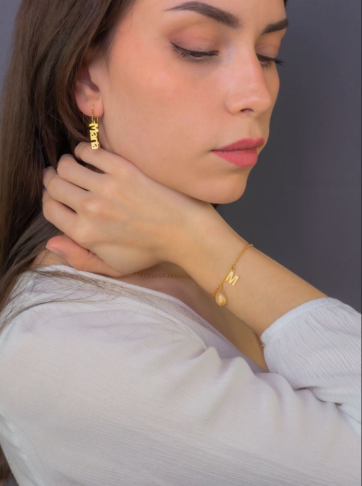 Pendientes Eloise Nombre Personalizado en Plata 925 con Baño de Oro 18k