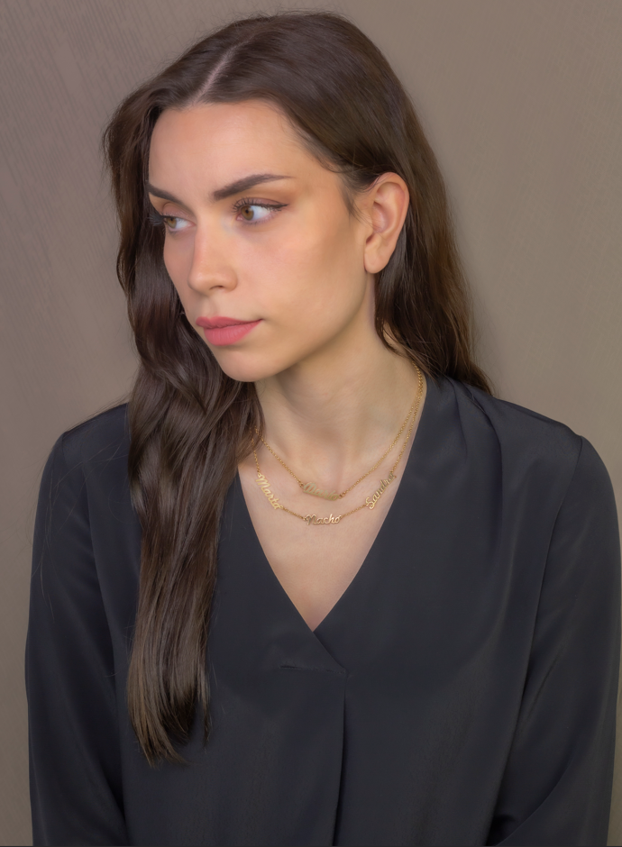 Colgante Dana con Nombre en Plata de Ley 925