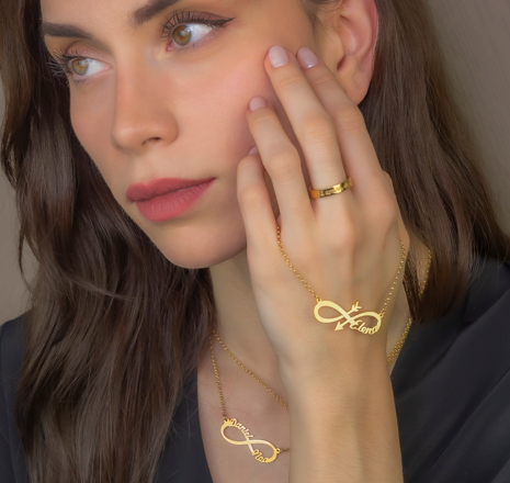 Colgante Sagitario Flecha Infinita con Nombre en Plata 925 con Baño de Oro Rosa 18k