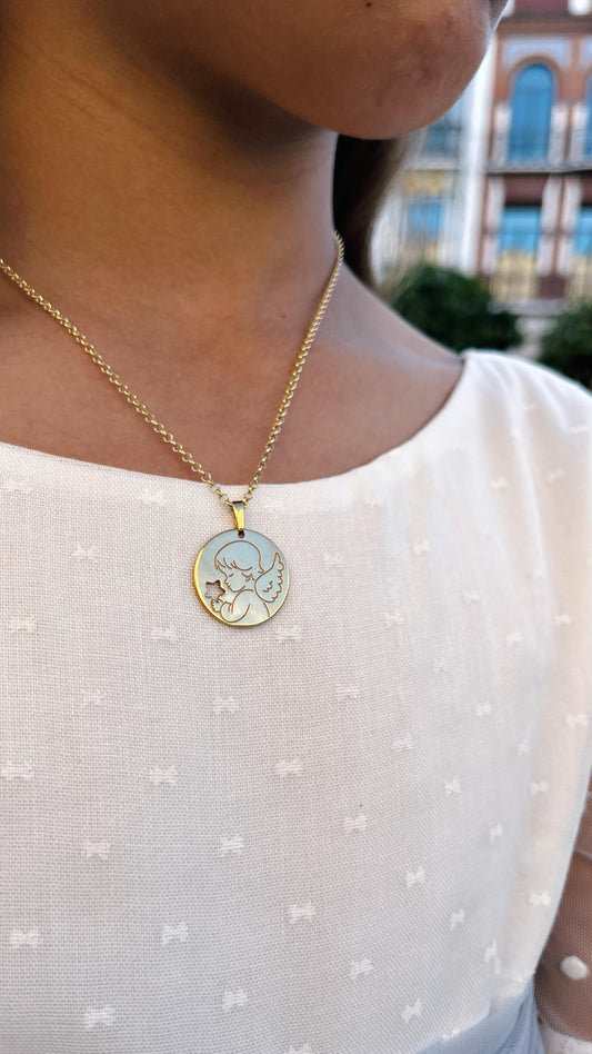 Colgante Angelito Comunión en Plata de Ley 925