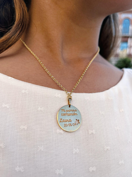 Colgante Angelito Comunión en Plata de Ley 925 y baño Oro 18k