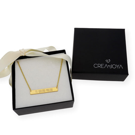 Colgante Frase Xenia en Plata 925 con Baño de Oro 18k