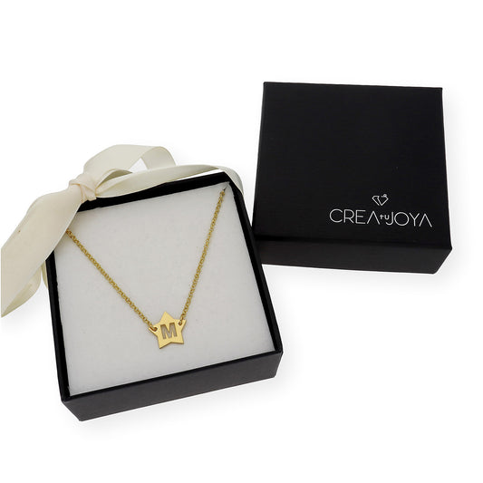 Colgante Astrid Estrella con Inicial Calada en Plata 925 y Baño de Oro 18k