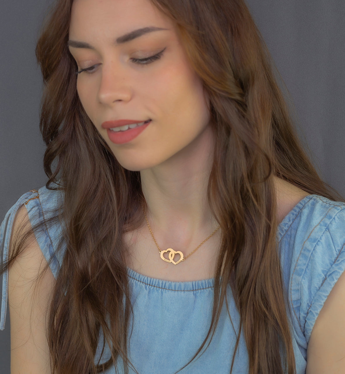 Colgante Doble Corazón Eros Nombres Entrelazados en Plata 925 con Baño de Oro 18k